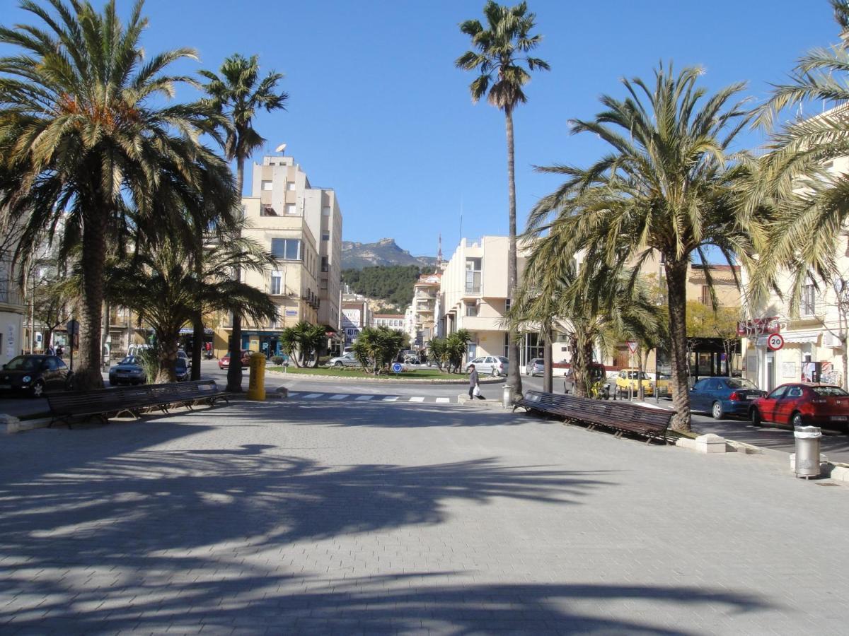 Hostal Residencia Celma Sant Carlos de la Ràpita Eksteriør billede