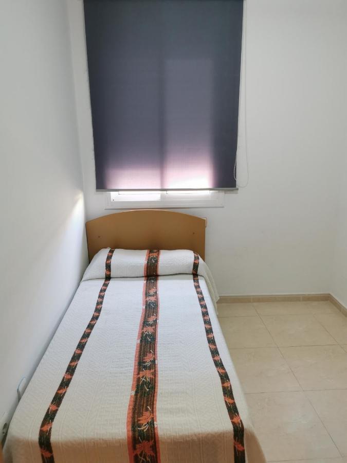 Hostal Residencia Celma Sant Carlos de la Ràpita Eksteriør billede