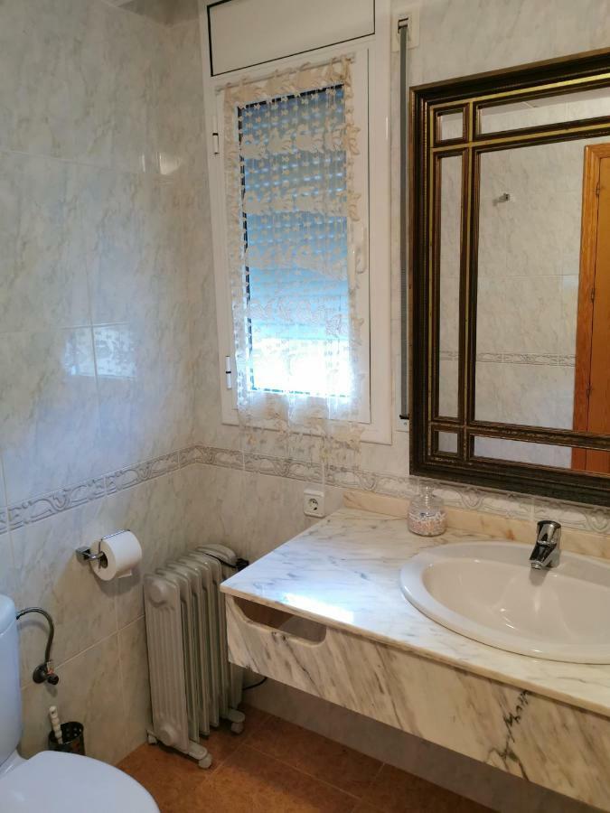 Hostal Residencia Celma Sant Carlos de la Ràpita Eksteriør billede