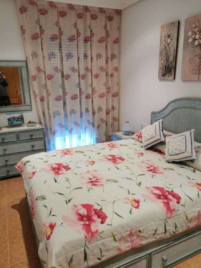 Hostal Residencia Celma Sant Carlos de la Ràpita Eksteriør billede