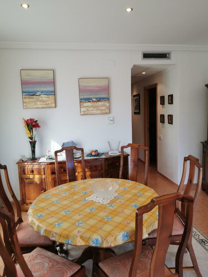 Hostal Residencia Celma Sant Carlos de la Ràpita Eksteriør billede