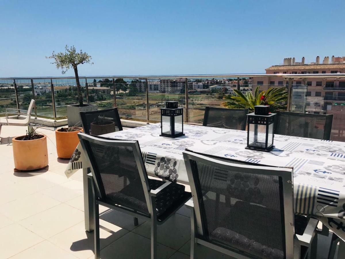 Hostal Residencia Celma Sant Carlos de la Ràpita Eksteriør billede