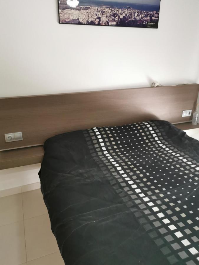 Hostal Residencia Celma Sant Carlos de la Ràpita Eksteriør billede